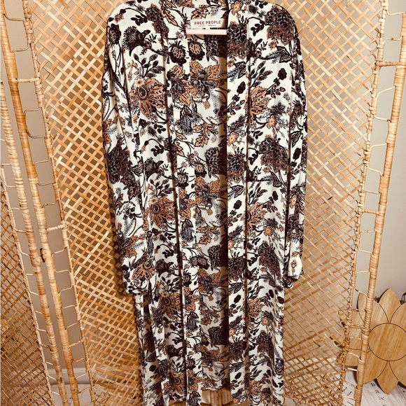 Free People Play it Cool Ivory / Cream Boho Kimono - Picture 10 of 14
